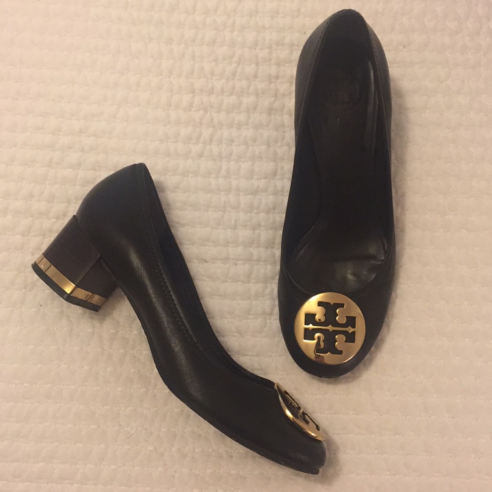 Tory Burch Block Heel - Black and Gold